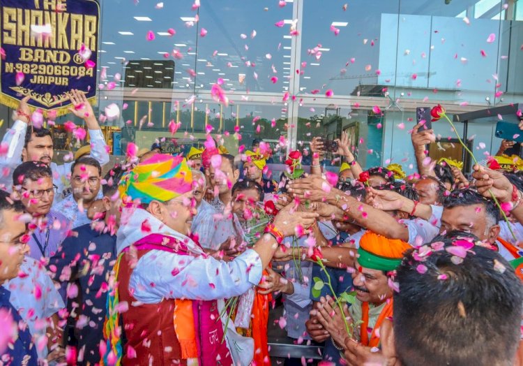 जयपुर में भव्य अभिनंदन