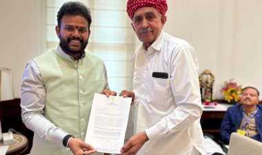 वायु सेवा को लेकर लुम्बाराम मिले केंद्रीय विमानन मंत्री से