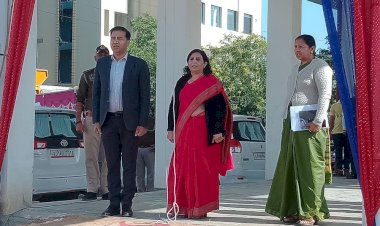 500 स्वयंसेवकों की उपस्थिति में नागरिक सुरक्षा का समारोह