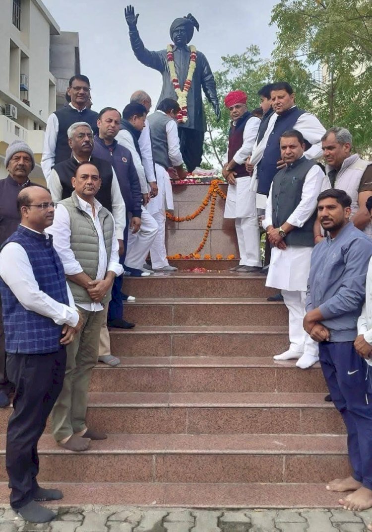 जयपुर में किसान नेता राजेश पायलट की जयंती मनाई