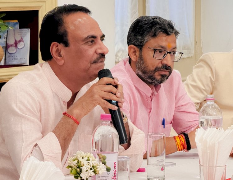 सेवा परमो धर्मः विचार गोष्ठी में युवाओं के भविष्य को नई दिशा