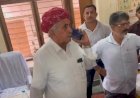 तीखी गांव शिविर में सांसद का औचक निरीक्षण, प्रभारी गायब मिलने पर जताई नाराजगी