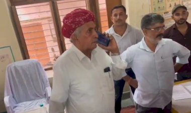 तीखी गांव शिविर में सांसद का औचक निरीक्षण, प्रभारी गायब मिलने पर जताई नाराजगी