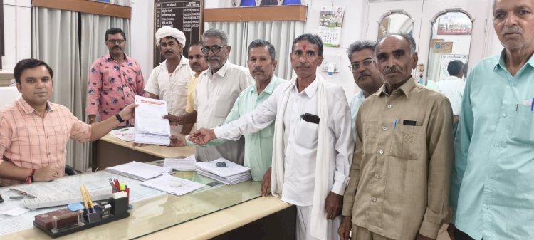 निजी कंपनियों का गोरखधंधा, प्रधानमंत्री भारतीय जन उर्वरक  योजना की आड़ में बिक रही नकली खाद